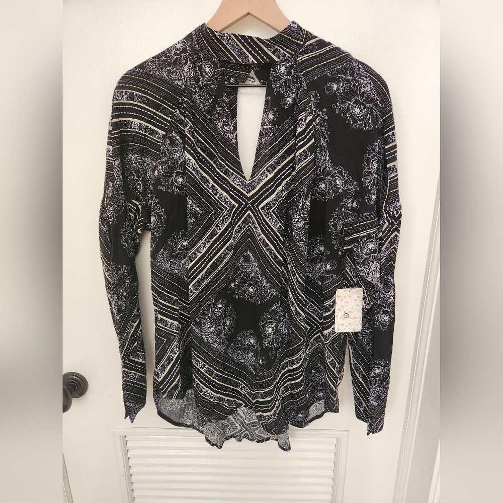 Free People Bohemian Bandana Print Cut Out Neck Back Top Blouse Small